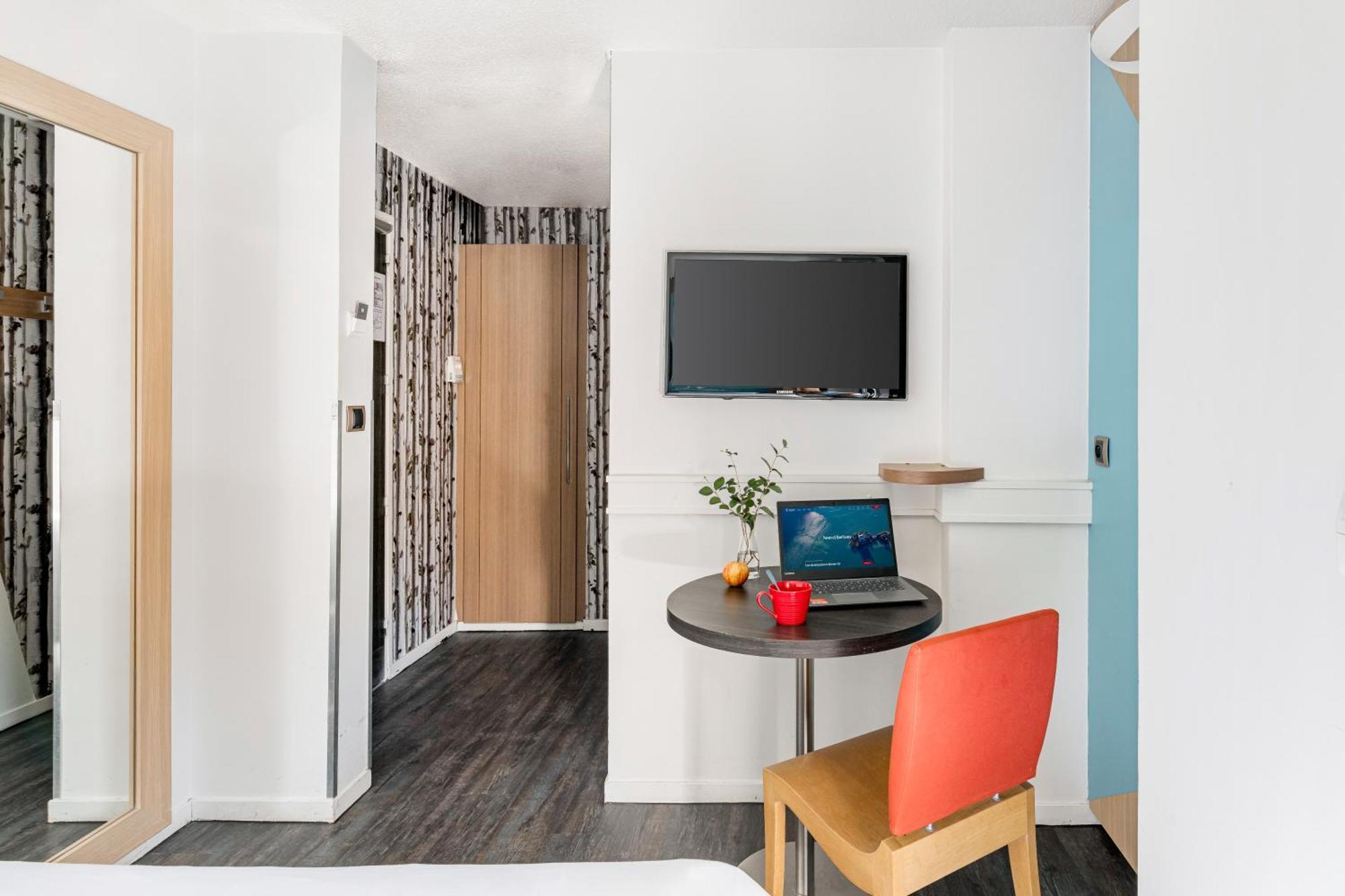 Ibis Styles Annecy Centre Gare Hotel Kültér fotó