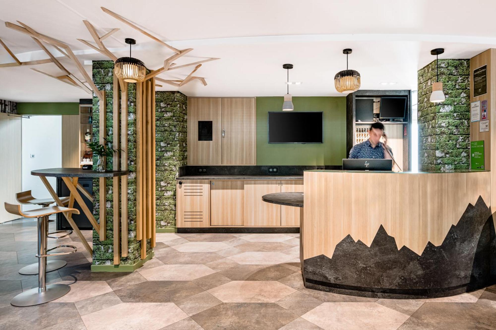 Ibis Styles Annecy Centre Gare Hotel Kültér fotó