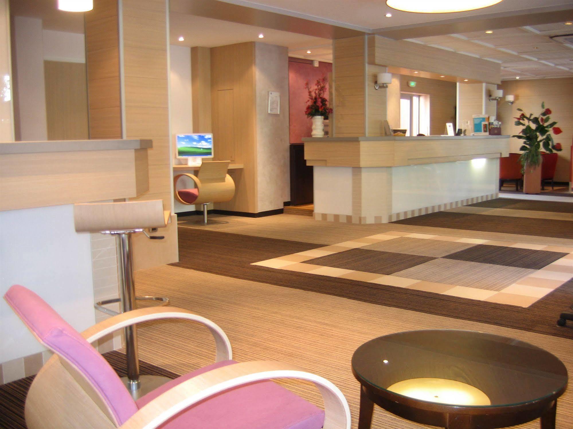 Ibis Styles Annecy Centre Gare Hotel Kültér fotó